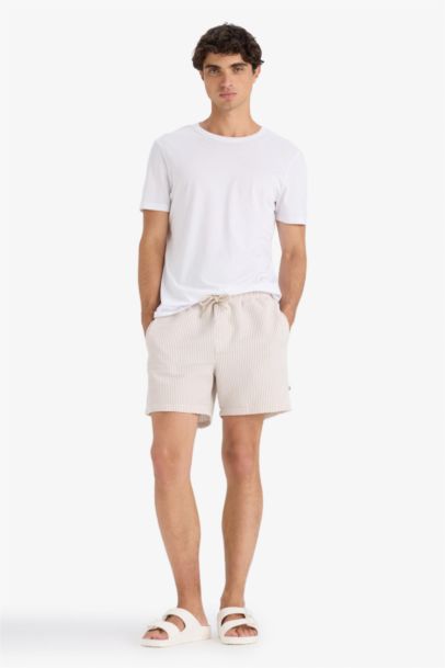 شورت بحر قصير