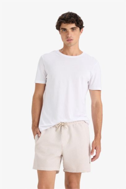 شورت بحر قصير