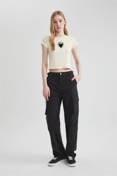 Straight Fit Cargo pants