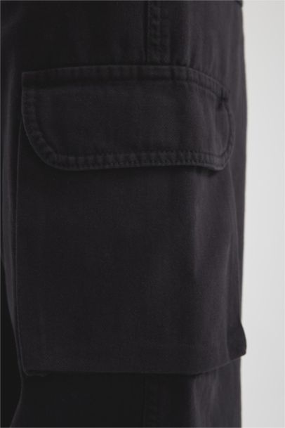 Straight Fit Cargo pants