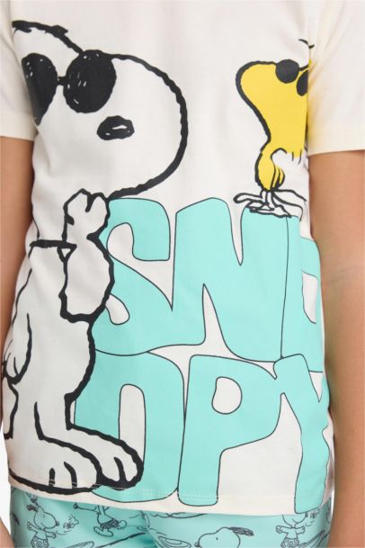 2 piece Regular Fit Snoopy Licensed Set