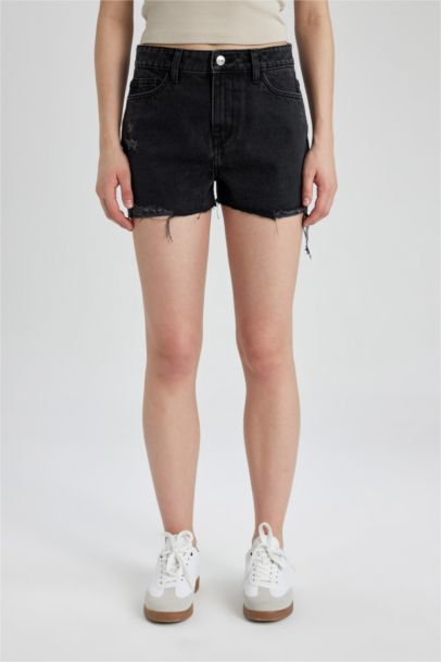 Шолақ шалбар