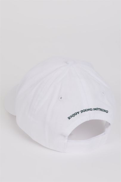 Woman Embroidered Cotton Cap