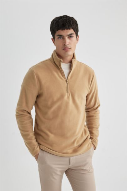 Regular Fit Sweatshirt