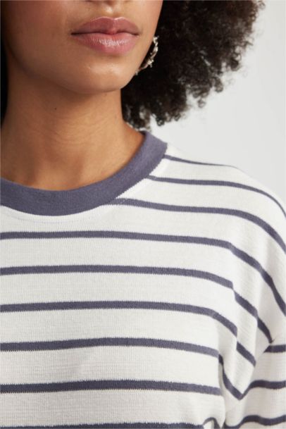 تيشيرت ردن طويل بياخة مستديرة