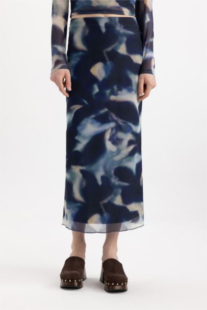 Jupe midi crayon en tulle doublée à motif batik à taille normale