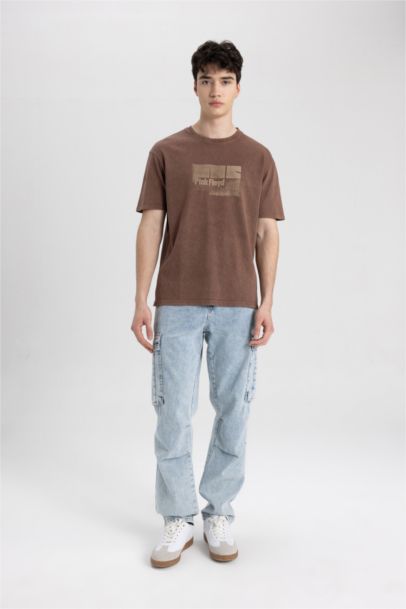 Pink Floyd Regular Fit Crew Neck Short Sleeve T-Shirt