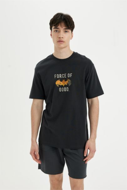 Regular Fit Batman Licence Crew Neck Short Sleeve T-Shirt