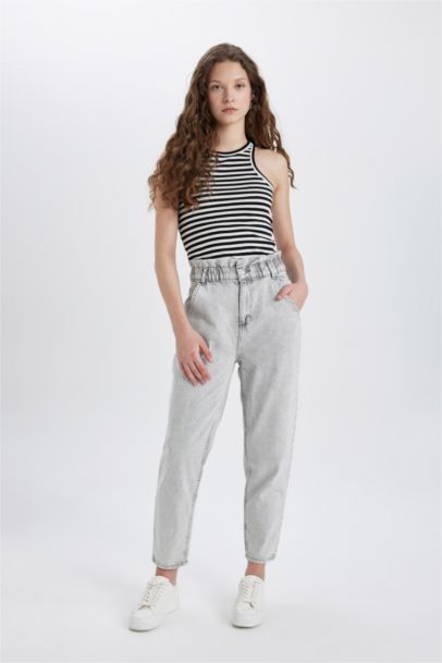 Paperbag High Waist Lightweight Ankle Length Jeans