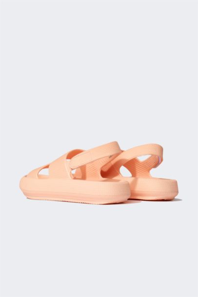 صندل نسائي بكعب عالي بشريط مزدوج