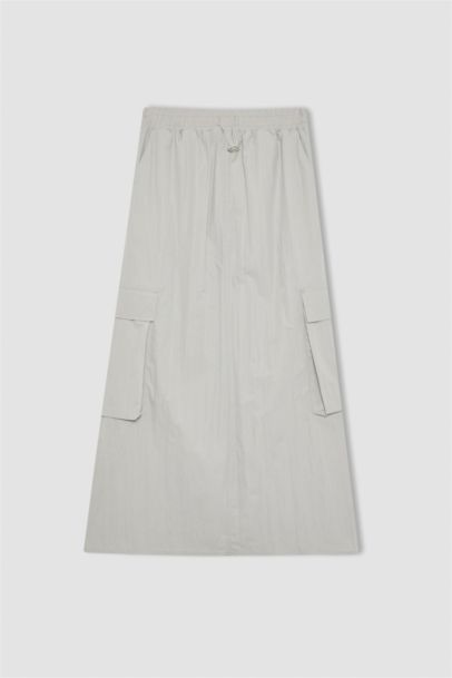 تنورة طويل بقصة A