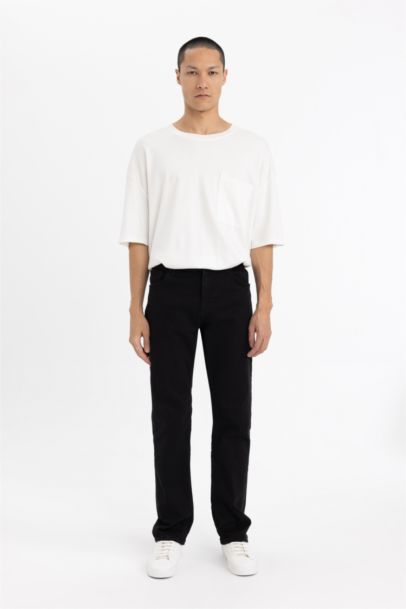 بنطرون جينز سيرجيو قصة عادية بخصر عادي