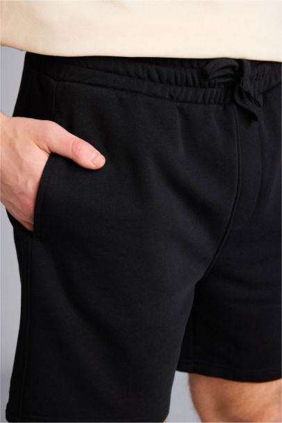 Regular Fit Düz Paça Beli Bağcıklı Cepli Basic Düz Şort