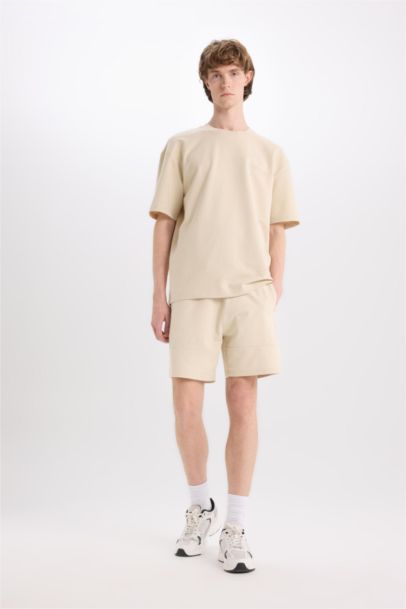 Slim Fit Super Skinny Hem Shorts