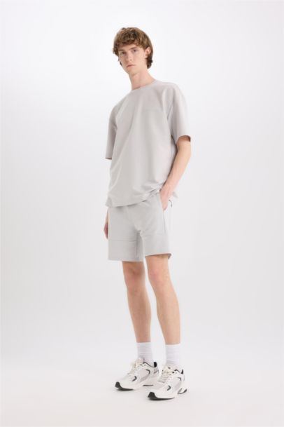 Slim Fit Super Skinny Hem Shorts