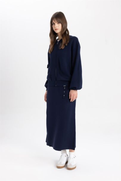 تنورة قصة عادية