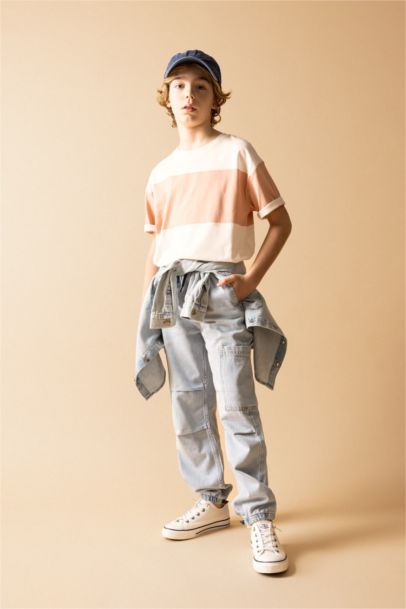 Boy Oversize Fit Crew Neck Striped Short Sleeve T-Shirt