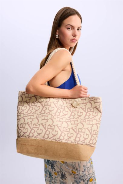 Woman Straw Beach Bag
