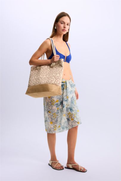 Woman Straw Beach Bag