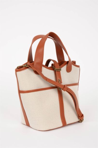 Kadın Toka Detaylı Kanvas Omuz Çantası