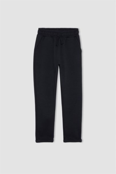 بنطلون سويت بانتس اولادي بيكيه قصة عادية