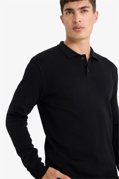 Pull en tricot à col polo et boutons Coupe standard