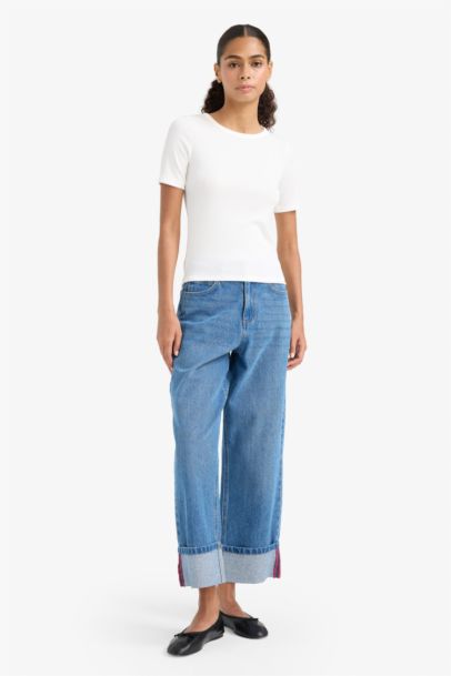 Slim Fit Crew Neck Basic Casual Corduroy T-shirt