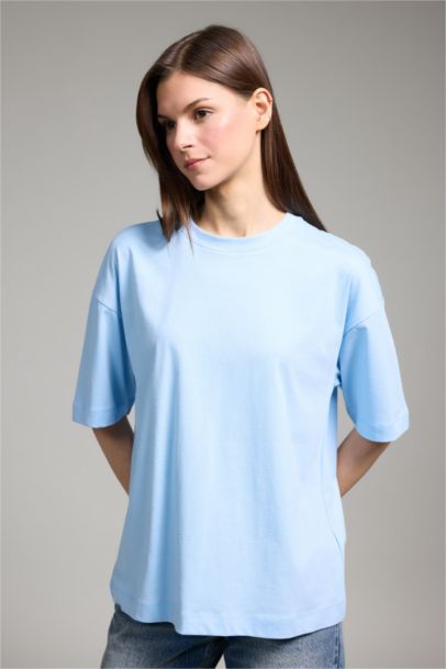 Woman Short Sleeve T-Shirt