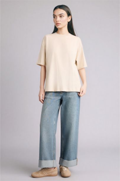 Woman Short Sleeve T-Shirt