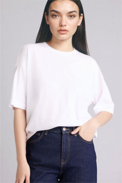 Woman Short Sleeve T-Shirt