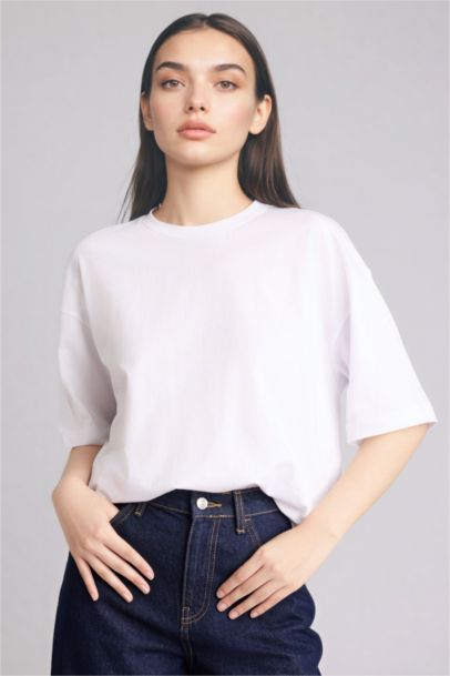 Woman Short Sleeve T-Shirt