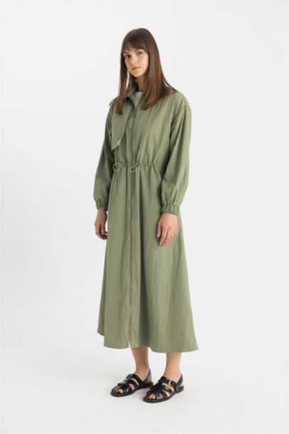 Robe Tissée à Manches Longues Col de Chemise