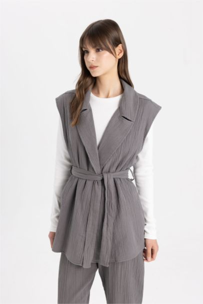 Kruvaze Yaka Kemerli Hafif Uzun Müslin Yelek