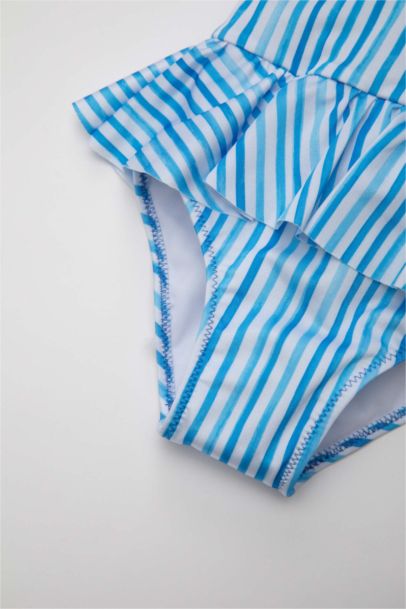 مايوه بناتي منقوش