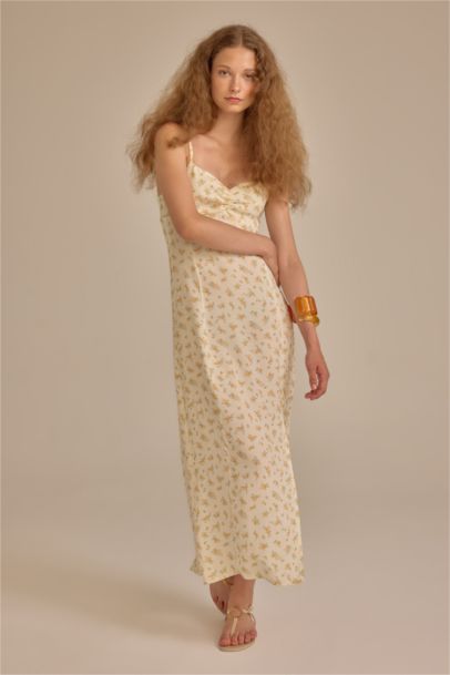 Robe Midi à Bretelles encolure en Cœur imprimé Floral Style Marocain