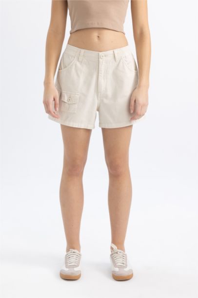 شورت كابري قصة عادية