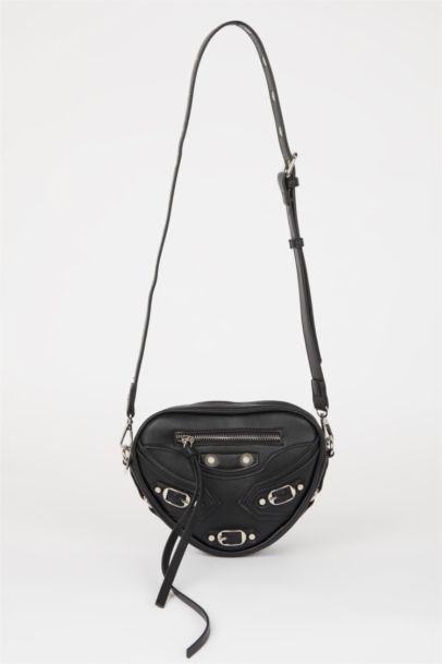 Woman Faux Leather Shoulder Bag