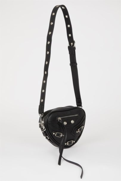 Woman Faux Leather Shoulder Bag