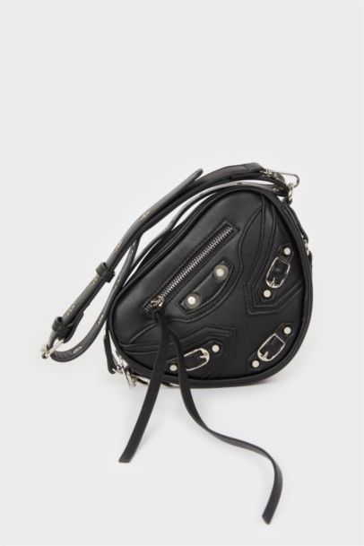 Woman Faux Leather Shoulder Bag