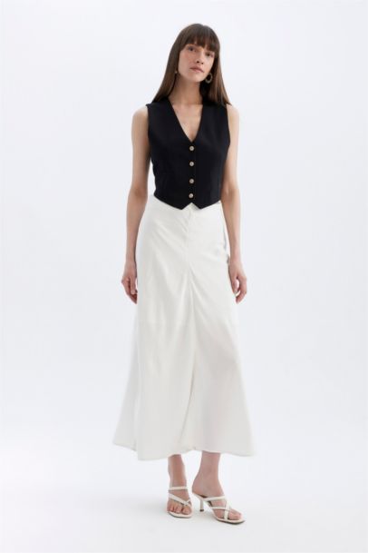 Regular Fit V Yaka Düğmeli Blazer Yelek