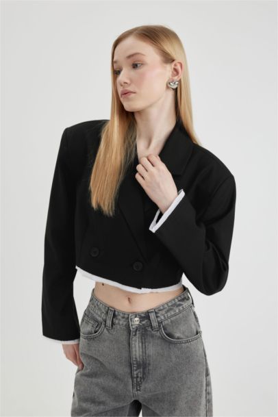 Coool Oversize Geniş Kalıp Kruvaze Yaka Etek Ucu Detaylı Blazer Ceket