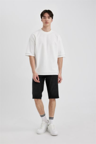 شورت جينز قصة عادية