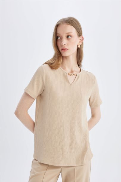 تيشيرت نص كم منسوج قصة عادية برقبة مستديرة