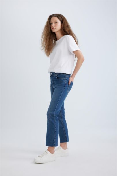 Pantalon Jean à Taille Normale à Jambe Évasée et longueur cheville