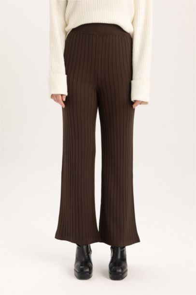 Wide Leg Ribbed Trousers