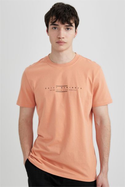 Slim Fit Dar Kesim Bisiklet Yaka Baskılı Kısa Kollu Tişört