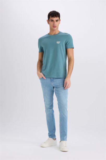 %100 Pamuk Slim Fit Dar Kesim Bisiklet Yaka Baskılı Kısa Kollu Tişört