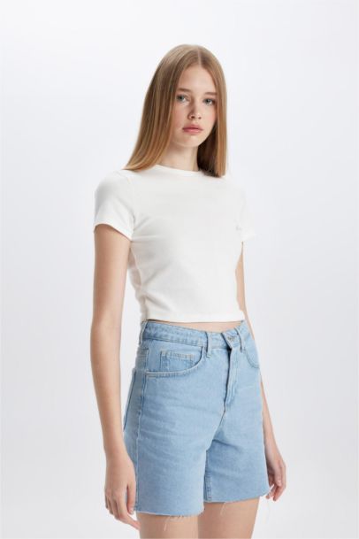 Denim High waist Cut Tip Shorts