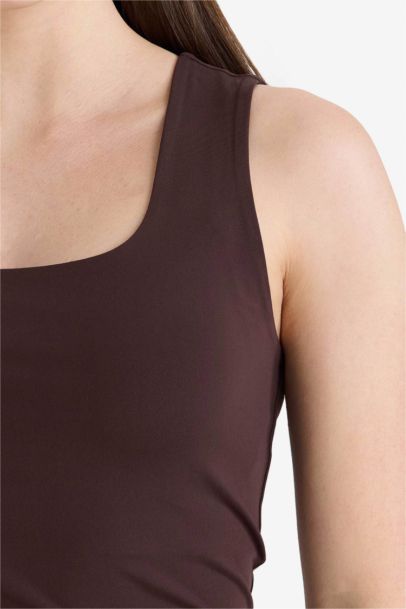 Slim Fit Basic Square Collar Sleeveless Tank Top