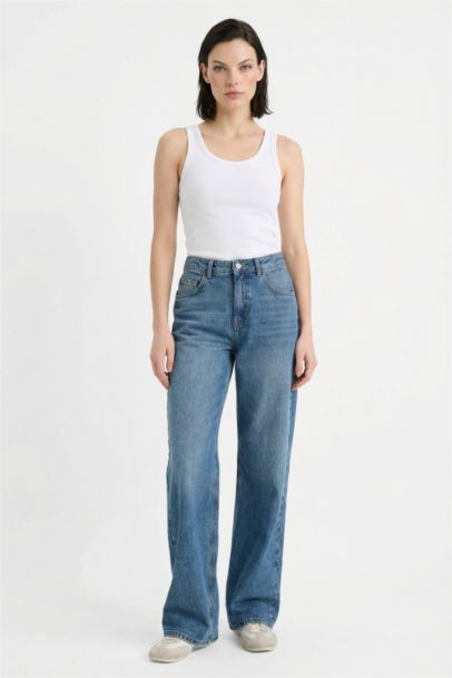 Slim Fit Basic Square Collar Sleeveless Tank Top